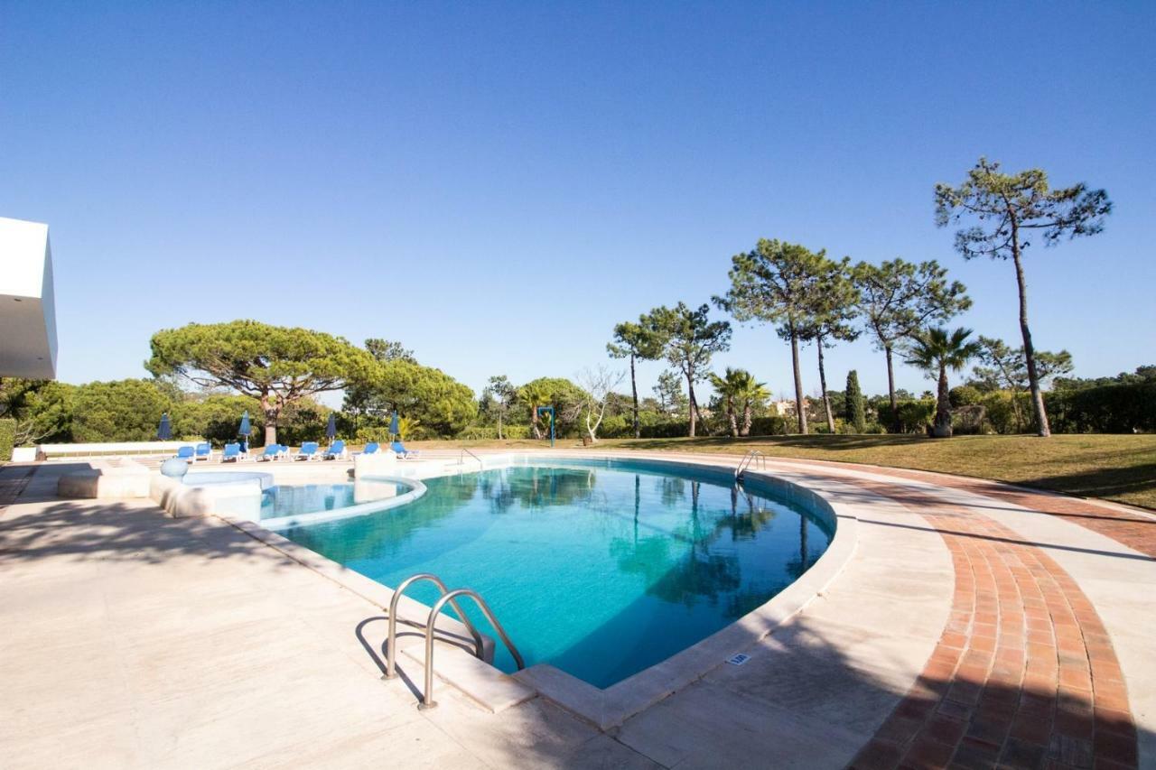 Victory Village Apartamento Quinta do Lago Kültér fotó